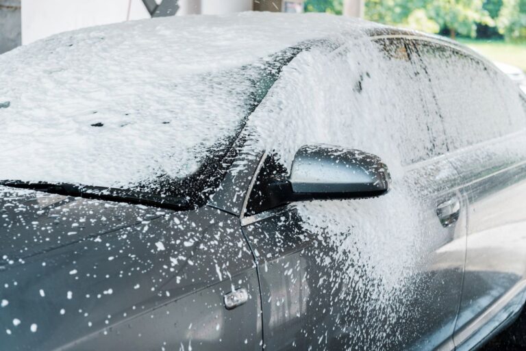 Jak dobrać prewash do stopnia zabrudzenia auta i rodzaju lakieru?